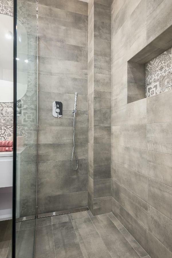 "Sunbow Earth"- Boutique New Apt In Dowtown Atene Esterno foto